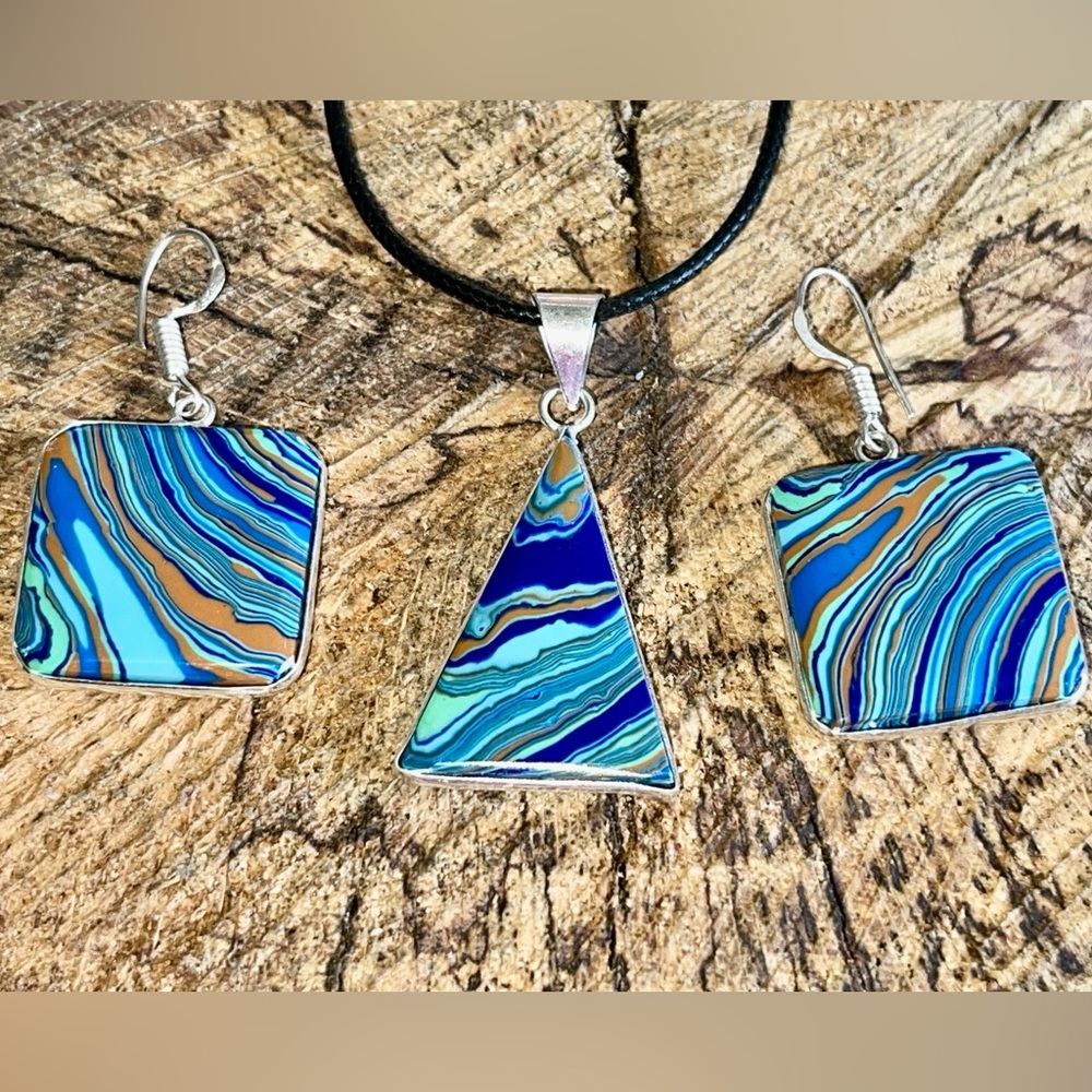 Colorful Rainbow Calsilica Pendant & Earrings